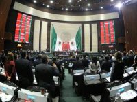 Reptiles cortesanos: Horacio Corro Espinosa