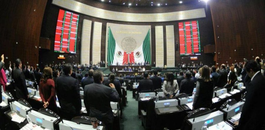 Reptiles cortesanos: Horacio Corro Espinosa