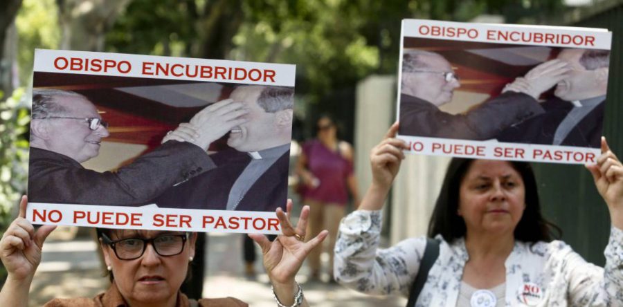 Los abusos sexuales coinciden con una caída de fieles en la Iglesia chilena