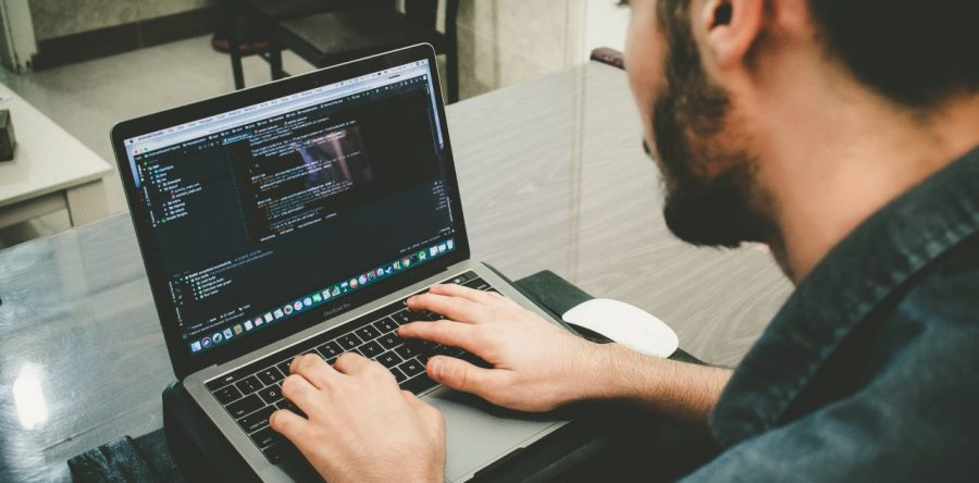 Google quiere que aprendas a programar por 20 pesos al mes