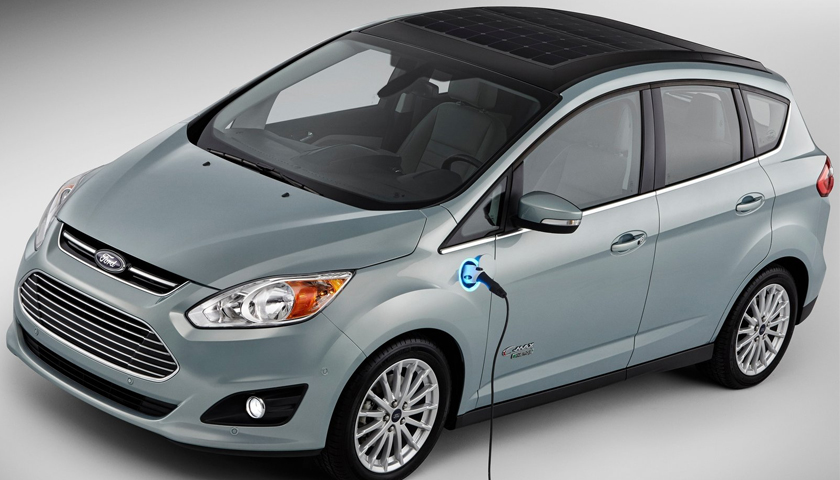 Ford se alista para producir autos eléctricos en México en 2020