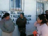 Habitantes de los fraccionamientos Esmeralda y Hacienda Blanca piden les activen el agua potable