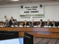 Presupuesto 2019 reordenará el gasto público, adelanta Hacienda