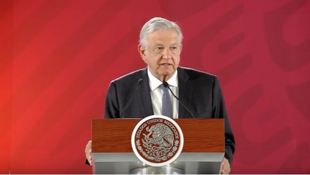 AMLO pedirá a funcionarios de Pemex investigados por corrupción que dejen sus cargos