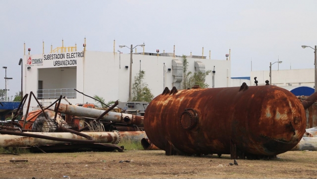 También roban petróleo crudo en plataformas de Pemex, revela López Obrador
