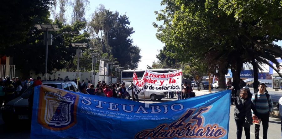 Con huelga de 12 horas STEUABJO presiona para obtener respuestas a demandas