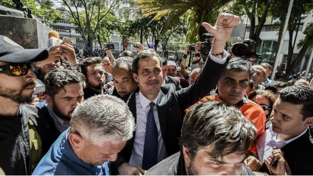 Guaidó dice que no tendrá un “falso diálogo” con Maduro por propuesta de México y Uruguay