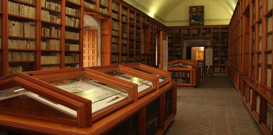 Acuerdo para digitalizar el acervo de la Biblioteca Burgoa de la UABJO