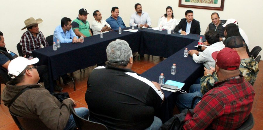 Atiende Gobierno Municipal solicitudes para mejorar flujos viales en el Mercado de Abasto