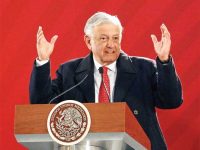 ‘Transparentan bienes o se van’: Andrés Manuel López Obrador