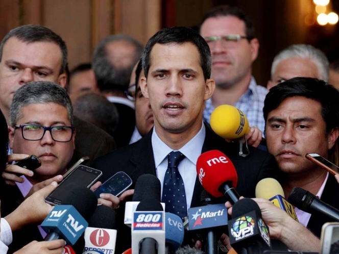 Tribunal Supremo congela cuentas bancarias de Juan Guaidó