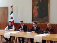 Asegura IEEPO que no existen adeudos a salarios de maestros; gira apercibimientos por uso indebido de escuelas