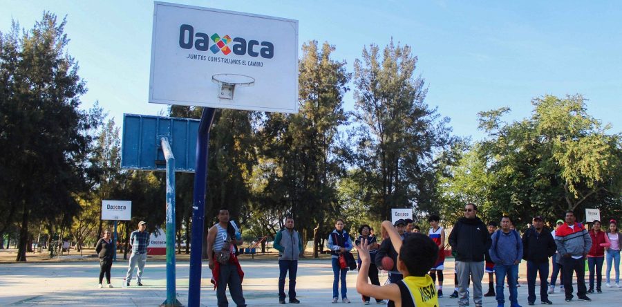 Más de 200 niñas y niños celebran Día de Reyes con torneo de básquetbol