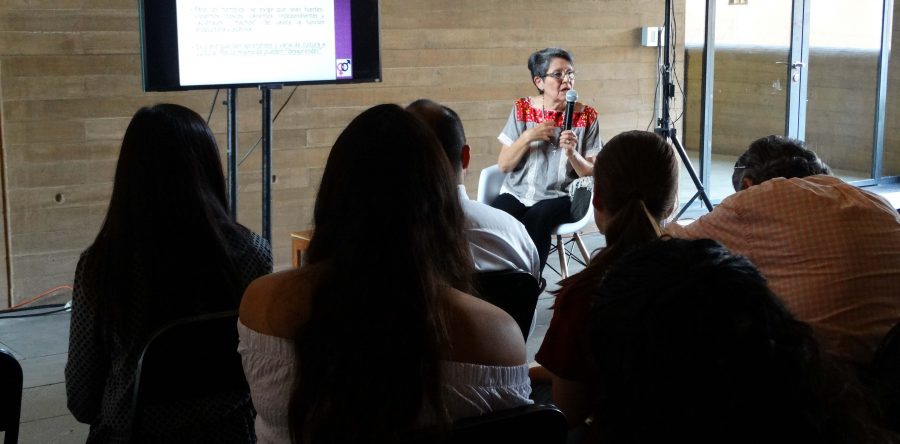 Participan más de 20 investigadores e investigadoras en las “Conversaciones en el Archivo” del AGEO en 2018