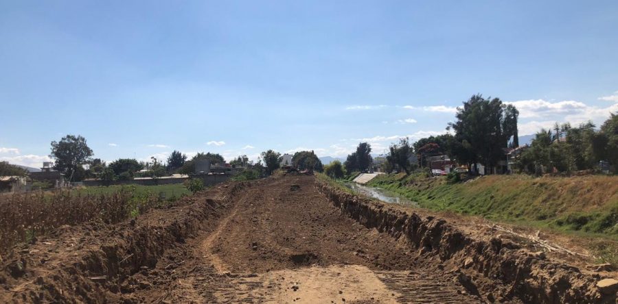 Inician trabajos de pavimentación sobre río Salado