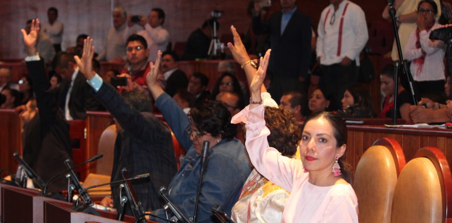 Gabriel Quadri, “persona non grata”: Congreso de Oaxaca