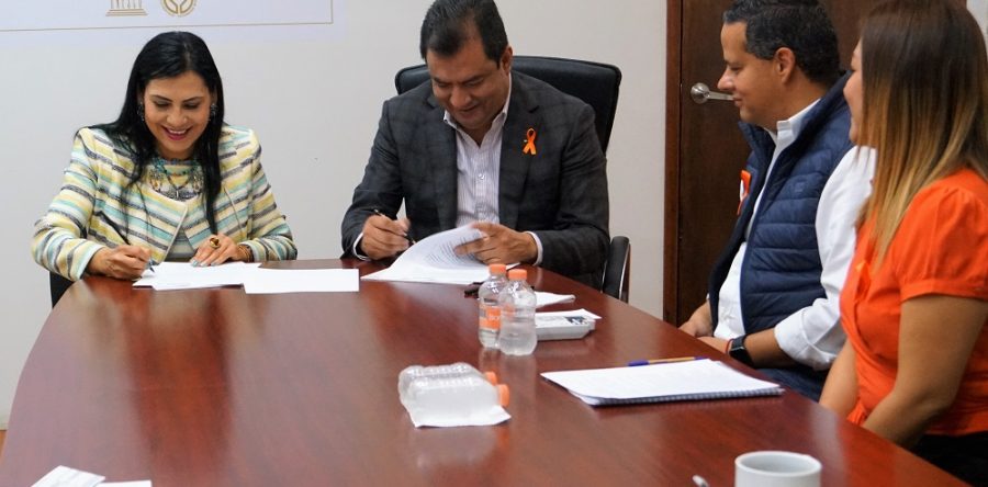 Pacta IOAM y Municipio de Oaxaca de Juárez, trabajar por migrantes