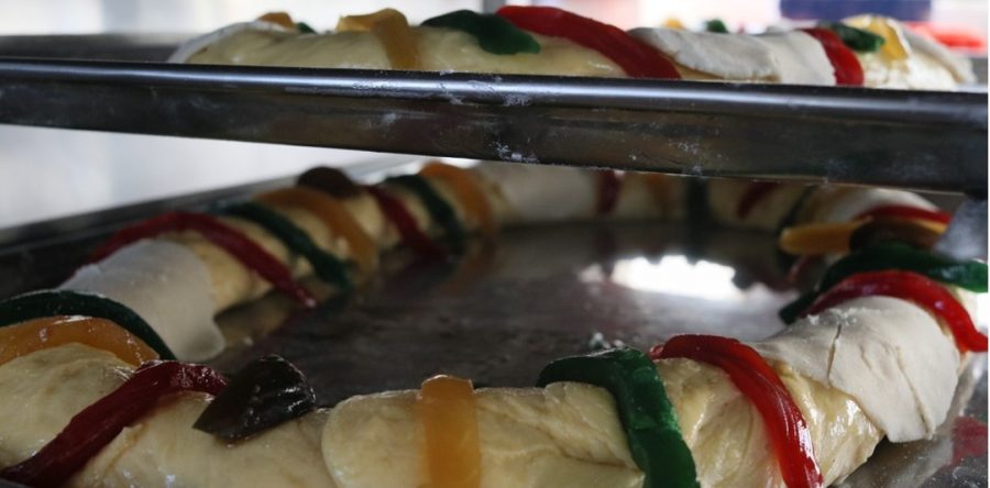 Elevan su creatividad jóvenes de la DEMA con la realización de roscas: SSPO