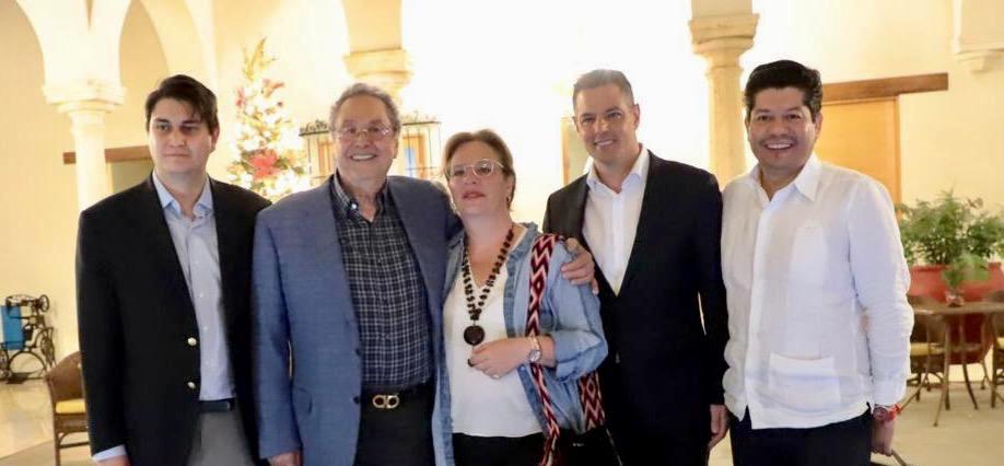 Reunión entre la Secretaria de la SEMARNAT, Josefa González Blanco Ortíz Mena el Gobernador Alejandro Murat Hinojosa y el Secretario José Luis Calvo Ziga, donde conversaron sobre acciones y proyectos sustentables para Oaxaca