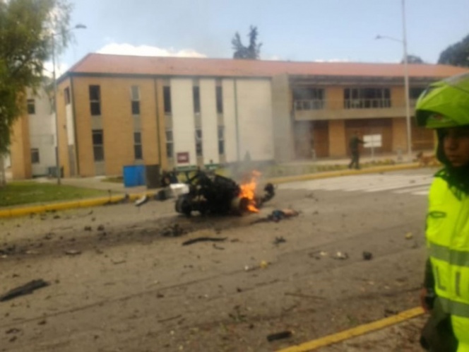 Presidente de Colombia rechaza ‘miserable acto terrorista’ en Bogotá