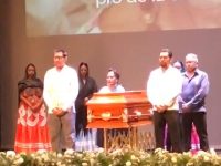 Rinden homenaje póstumo a Margarita Toledo