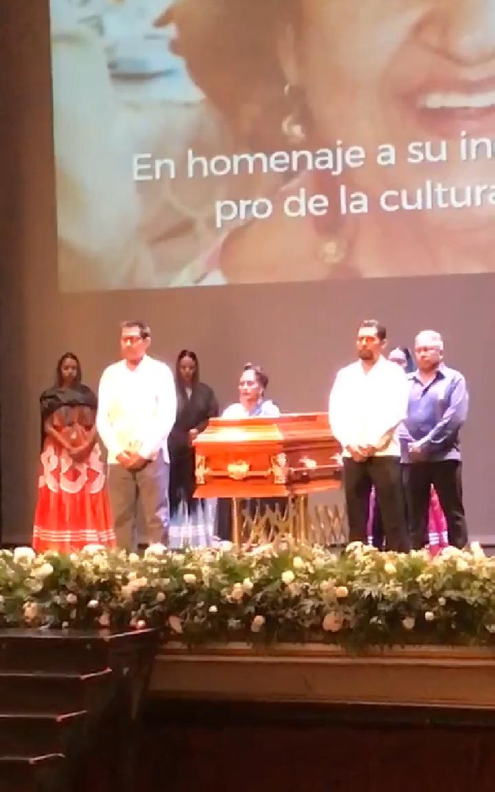 Rinden homenaje póstumo a Margarita Toledo