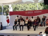 Destrozada politica social en México, número de pobres no disminuyó