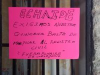 Protestan en sus oficinas trabajadores del registro civil