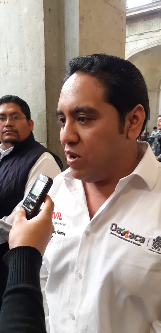 Investigan a funcionarios del Registro Civil por presuntos actos de corrupción