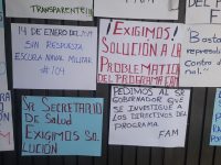 Protestan este lunes trabajadores de salud en la dirección de unidades médicas