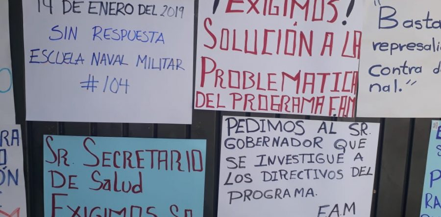 Protestan este lunes trabajadores de salud en la dirección de unidades médicas