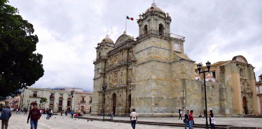 Termina miércoles sin ambulantes, comerciantes informales regresan a calles de la ciudad