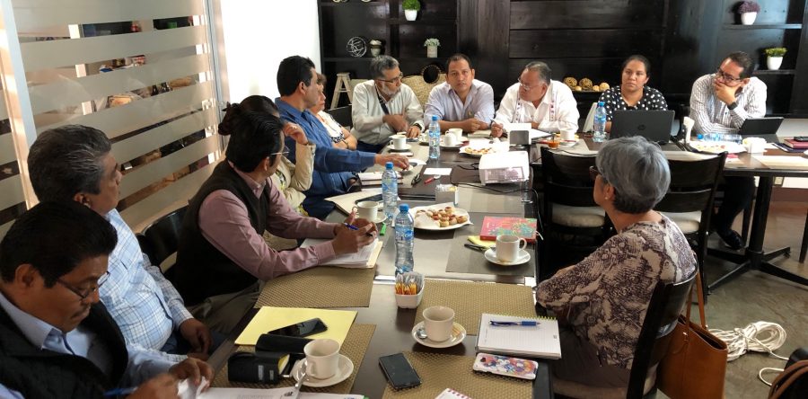 Considerar ‘política de contención’ en sus pretensiones, pide UABJO a STEUABJO