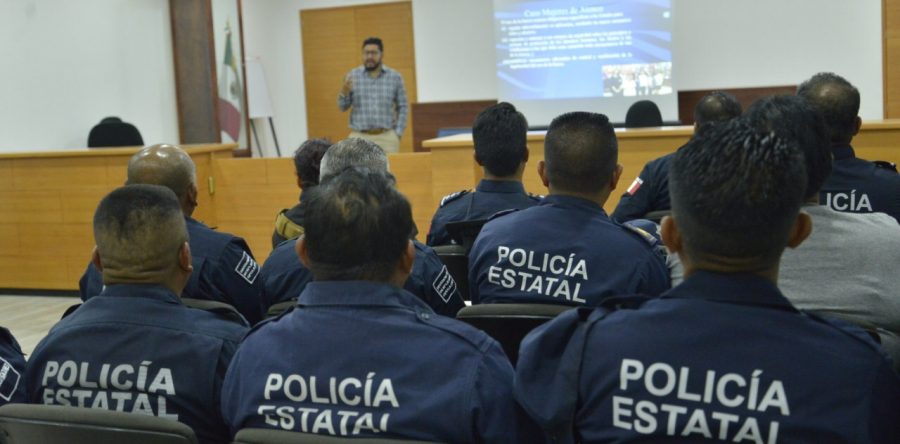 Capacitan a 230 policías de Oaxaca y Morelos en el Instituto de Profesionalización