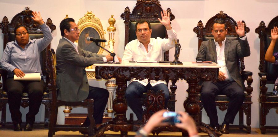 Cabildo capitalino analiza iniciativas para prevenir la violencia contra las mujeres