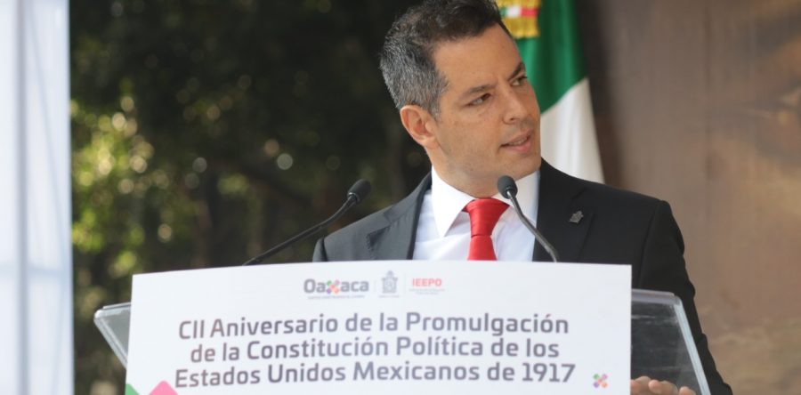 Bajo los preceptos de la Constitución, escribimos juntos la nueva historia de Oaxaca: AMH