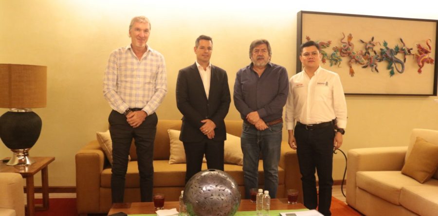 Fortalece Oaxaca servicio médico, gracias a la colaboración de iniciativa privada