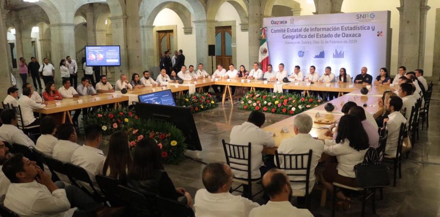 Gobierno de Oaxaca e INEGI, aliados para mejorar políticas públicas a favor de la sociedad oaxaqueña: AMH