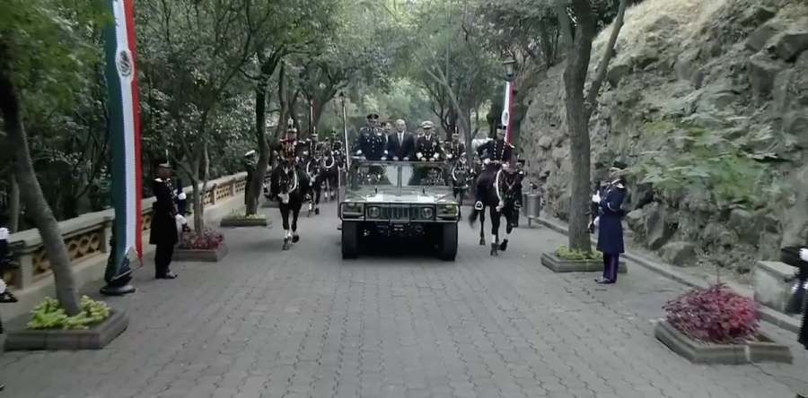 Seguridad: AMLO, Guardia, sociedad, comandante supremo, lealtad, Estado: Carlos Ramírez