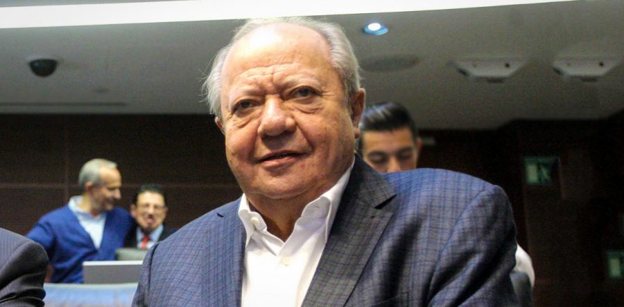 Se escuchan pasos en la azotea: Luis Octavio Murat