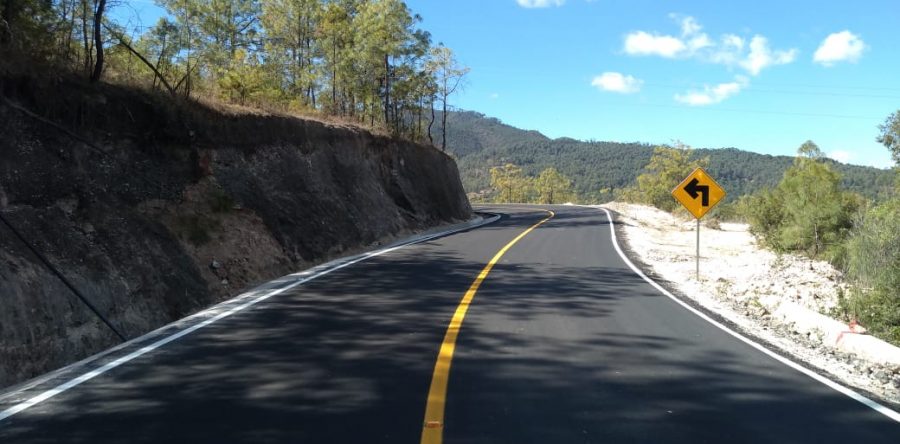Concluye CAO rehabilitación de tramo carretero en distrito de Tlaxiaco