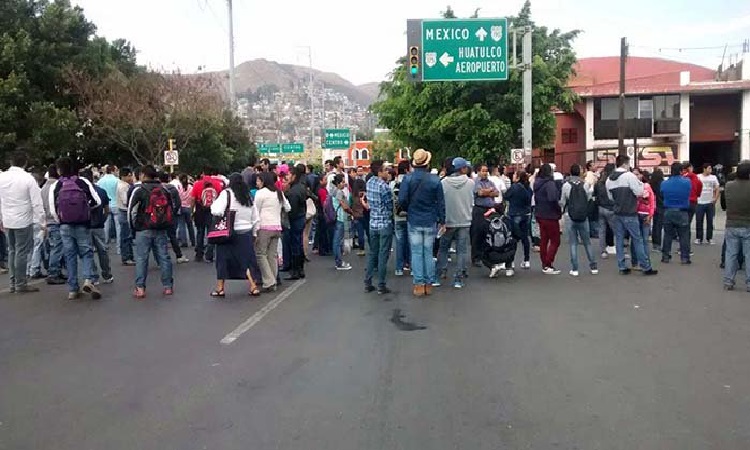 Pese a sus enemigos, Oaxaca con crecimiento económico: Alfredo Martínez de Aguilar