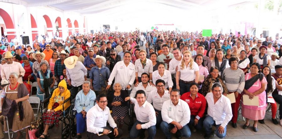 Ivette Morán de Murat encabeza Programa “Juntos” en el municipio de la Villa de Zaachila