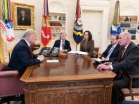 Trump: el muro, narcoalianza con Cártel del Golfo y Ebrard-Hillary: Carlos Ramírez