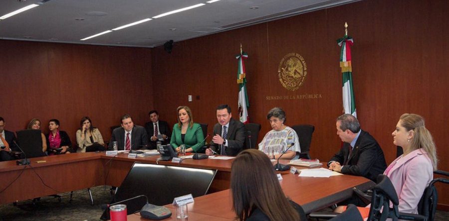 Militares en seguridad, pasivo de PAN y PRI-Osorio Chong: Carlos Ramírez