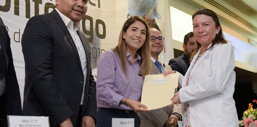 Reconoce SSO labor del odontólogo en su día