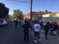 Nuevamente se movilizan padres de familia de escuela “Héroe de Nacozari”