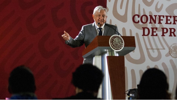 AMLO instruirá a Segob solucionar el problema de los refugios para mujeres