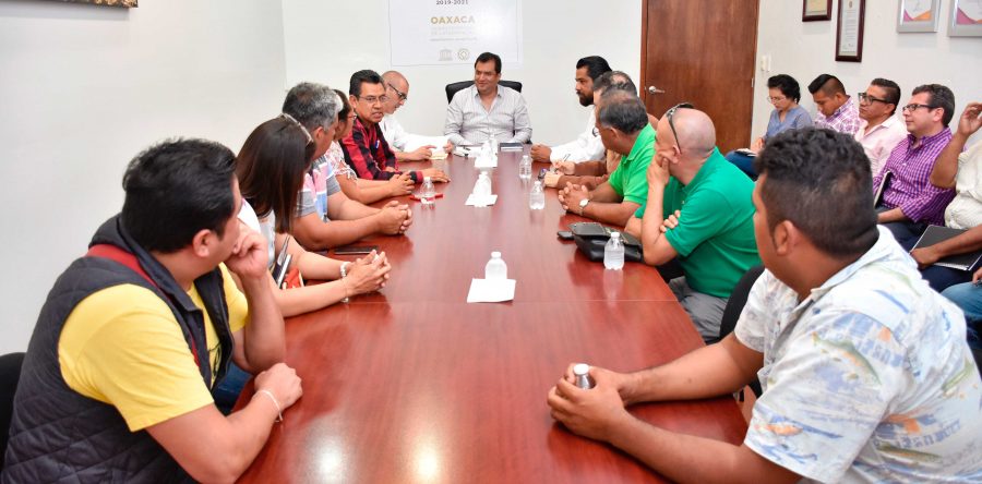 Suma Oswaldo García esfuerzos con ediles de Valles Centrales para rescate del río Atoyac