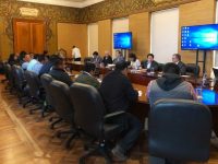 Moctezuma Barragán se reúne con integrantes de la CNTE
